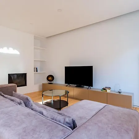 2br Chic&bright Com 120m2 Em Campo De Ourique Lejlighed Lisboa