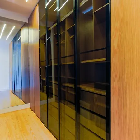 Lejlighed 2br Chic&bright Com 120m2 Em Campo De Ourique